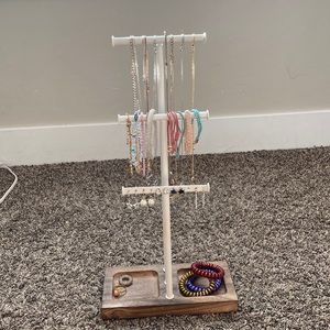 3 tier jewelry stand
